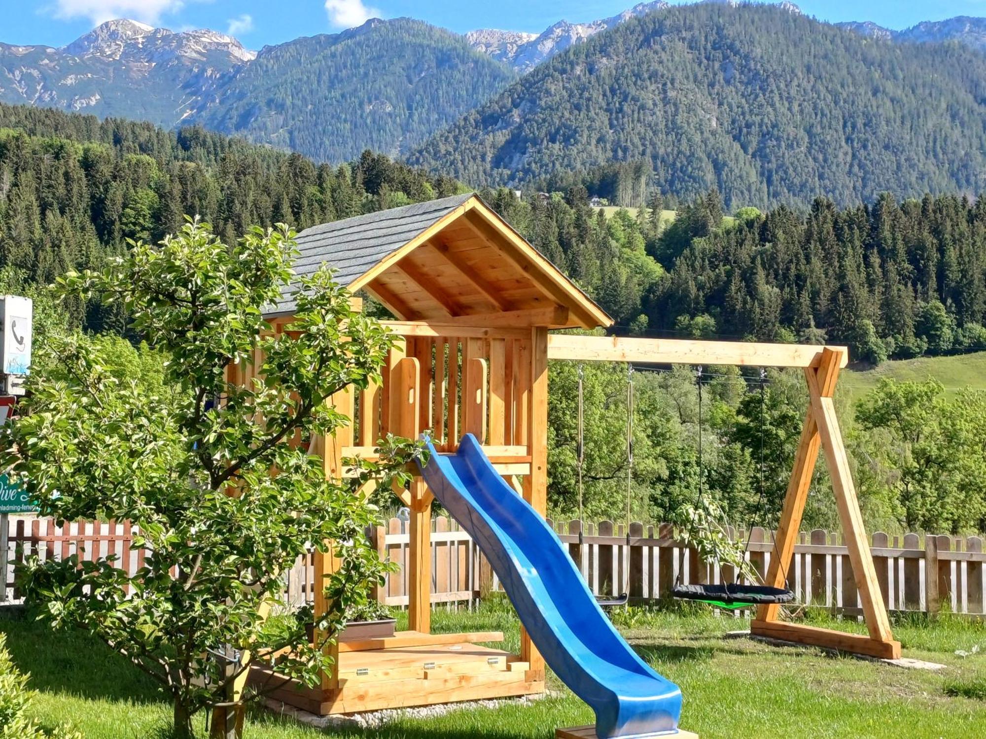 Apartments Haufhof , Haus Im Ennstal Bei Schladming Exteriör bild